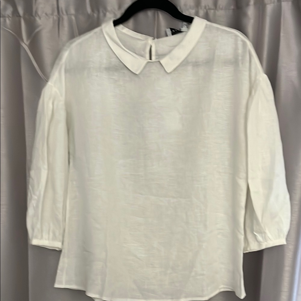 White Blouse with Peter Pan Collar and Relaxed Fit